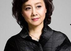 黄梅莹个人资料年龄,岁月如歌，演绎人生精彩